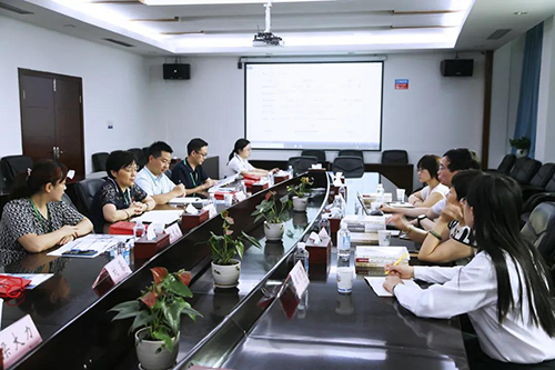 聚会中yl23455永利与人福药业就以后的相助偏向举行了深入探讨