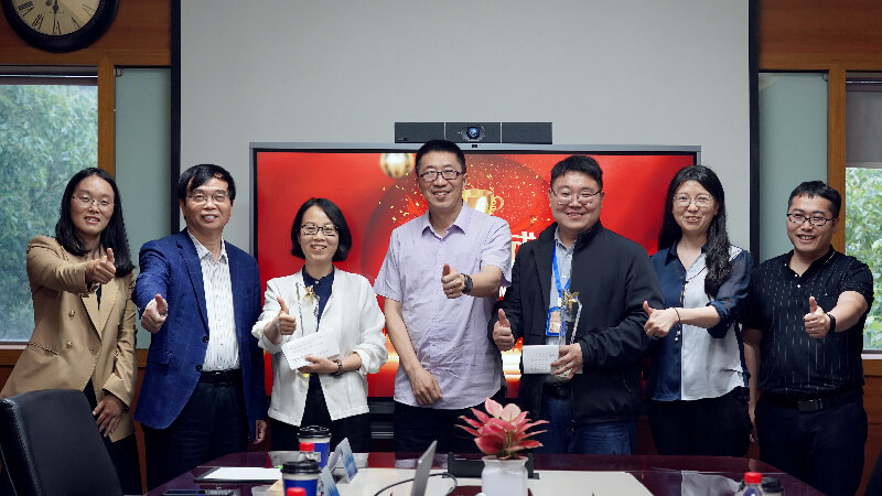 匠心研药，，，，，答好客户知足卷 | 京新药业授予yl23455永利DMPK团队、新药注册部“突出孝顺团队奖”殊荣 