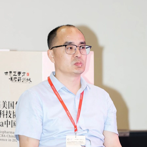 yl23455永利化学部研发副总裁杜柱博士.jpg